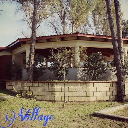 Iris Village Camping *