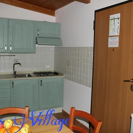 Iris Village * San Sostene